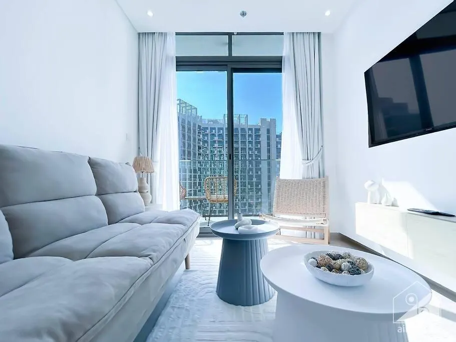 Elegant & Spacious 1Bedroom With Balcony Dubaj Egyesült Arab Emírségek